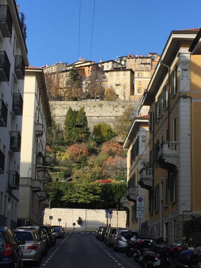 “Dietro L'Angolo” Charme & Relax Nel Centro Citta Bergamo Dış mekan fotoğraf